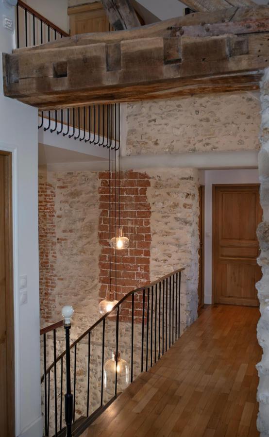 Le Clocher De La Duchesse Bonnelles Exterior photo